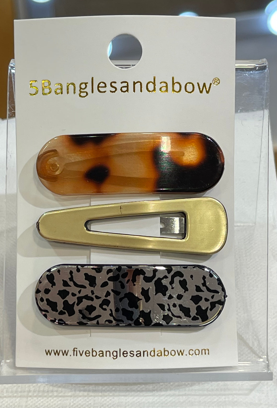 Assorted snap clips